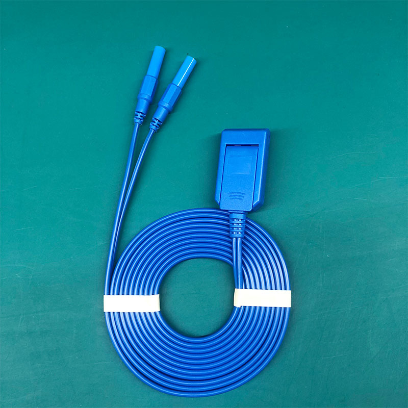 4MM 单芯插负极板夹具线-5